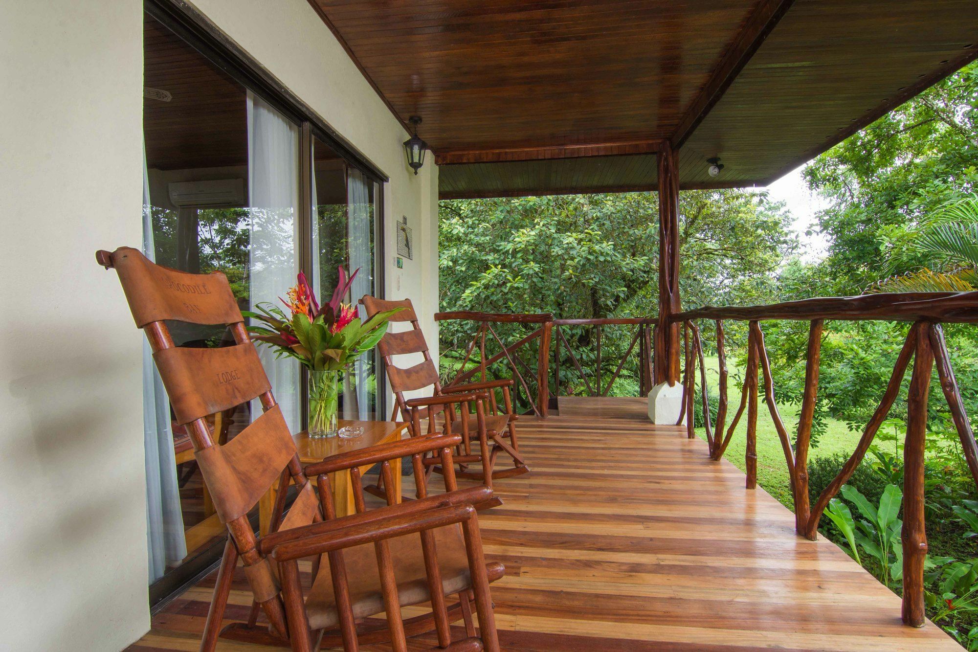 Crocodile Bay Resort Puerto Jimenez Exterior photo